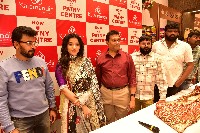 Ketika Sharma Launches By Kalamandir Showroom Opening